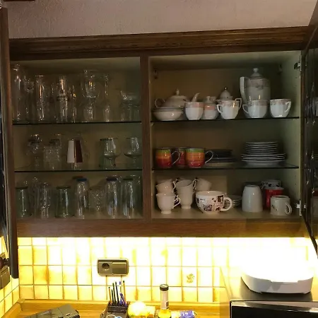 Gemuetliches Gaestehaus! Vendégház Waldkraiburg