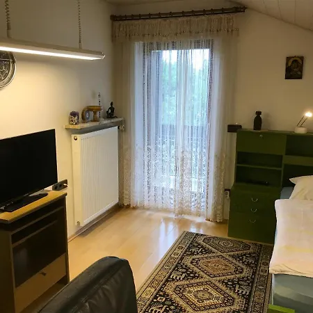 Gemuetliches Gaestehaus! Waldkraiburg